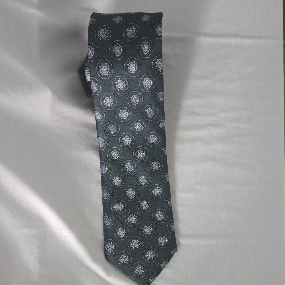Joseph Abboud Dark Green Paisley Tie